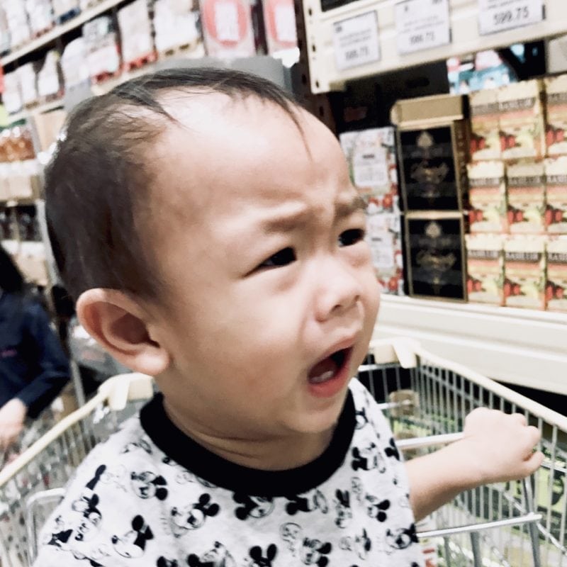 How To Handle Toddler Tantrums